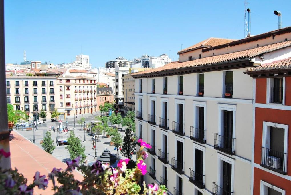 El Apartamento En Opera Palacio Real Madrid Exteriér fotografie