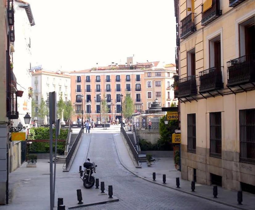 El Apartamento En Opera Palacio Real Madrid Exteriér fotografie